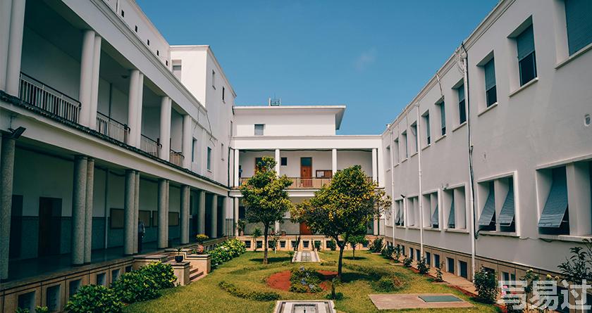 写易过降AIGC，写易过论文查AI率，写易过机器降重，写易过论文查重，写易过论文检测，写易过智能降重